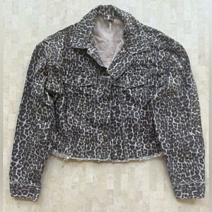 Free People Leopard Print Denim Jacket Raw Hem Button Up Trucker Style‎ Women XS